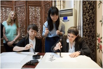 德国布曼博士竞彩app新手怎么玩师生