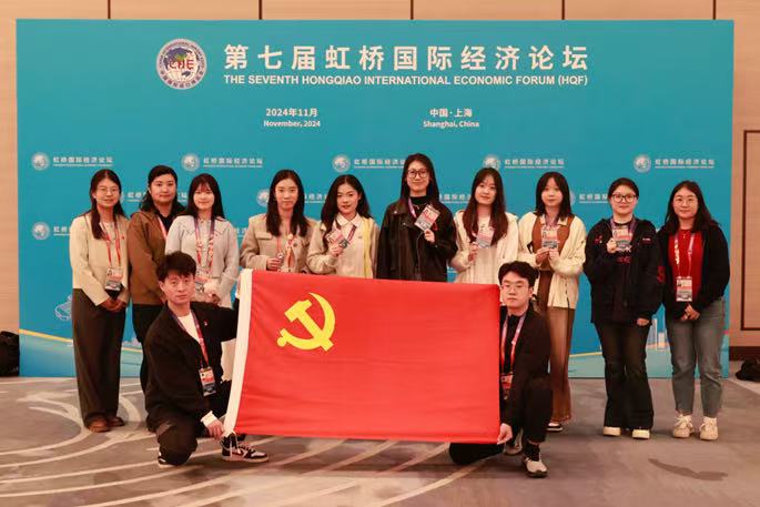 勇担“为党育人